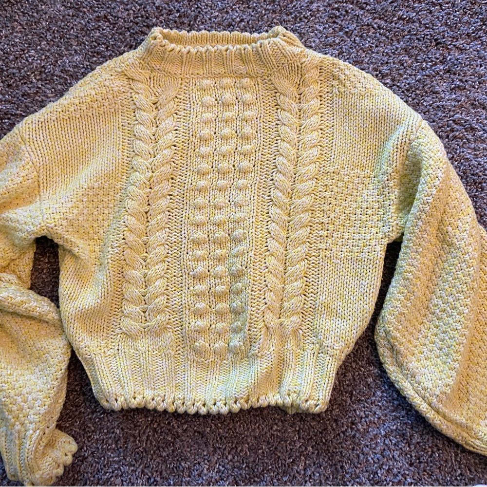 H&M sweater